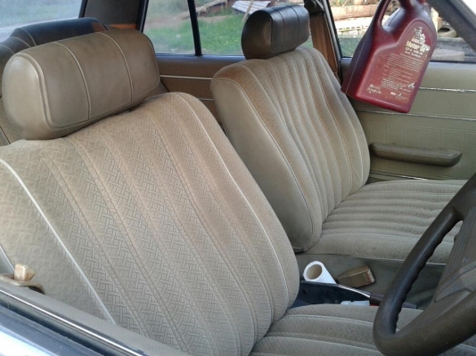 1983CROWN 2.8 DELUXE รถสวย  ลดคับ ด่วนๆ