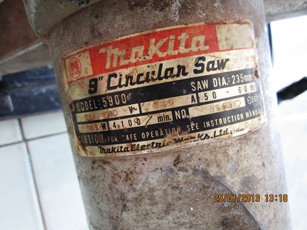 สว่านMaktec เครื่องเจียรมือHitachi เลื่อยวงเดือนMakita 9นิ้ว สว่านMaktec เครื่องเจียรมือHitachi เลื่อยวงเดือนMakita 9นิ้ว