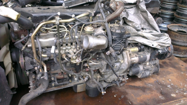 เครื่องยนต์ Isuzu 140แรง จากญี่ปุ่น test สภาพ 95\%  4HL  4HG  4HF