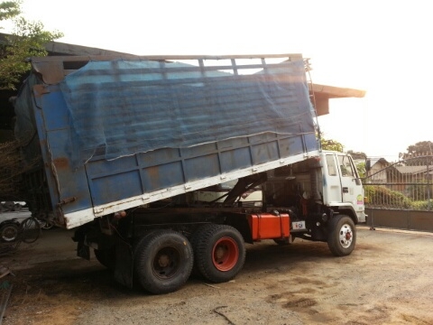 ขายสิบล้อเพลาเดียวดั้ม เป็น เจซีเอ็ม หัว ร๊อกกี้ สภาพพร้อมใช้ครับ