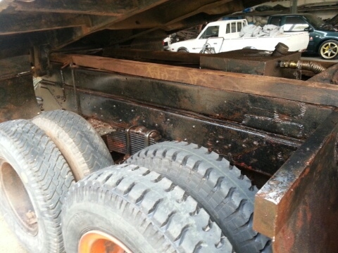 ขายสิบล้อเพลาเดียวดั้ม เป็น เจซีเอ็ม หัว ร๊อกกี้ สภาพพร้อมใช้ครับ