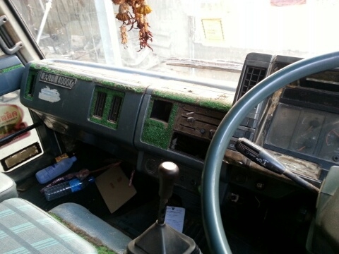 ขายสิบล้อเพลาเดียวดั้ม เป็น เจซีเอ็ม หัว ร๊อกกี้ สภาพพร้อมใช้ครับ