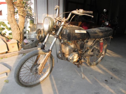 ขาย GP100 สำหรับคนมีงบน้อยเครื่องไม่ติดไม่มีทะเบียนตามสภาพนี้เลยครับ ขาย GP100 สำหรับคนมีงบน้อยเครื่องไม่ติดไม่มีทะเบียนตามสภาพนี้เลยครับ