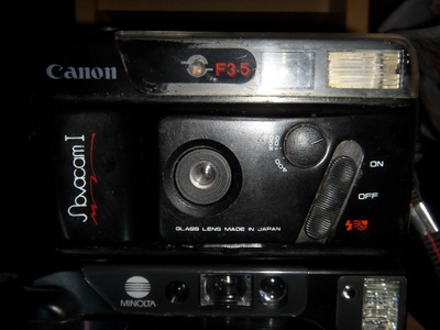 ขายวิทยุSONYและSANYOโบราณ ใช้งานได้ สภาพสมบูณร์แบบ ขายวิทยุSONYและSANYOโบราณ ใช้งานได้ สภาพสมบูณร์แบบ