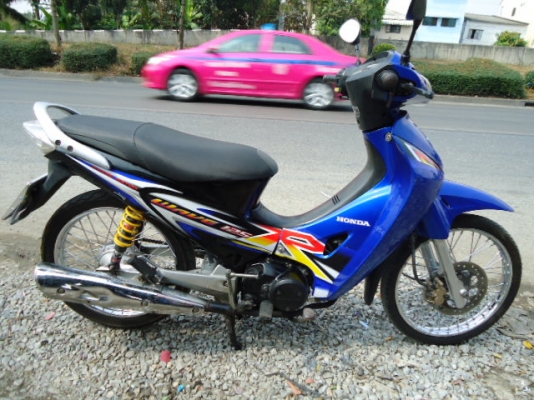 ขาย wave 125 สวยๆเครื่องดีมาก ราคา 15000 ทบ โอน ครับ