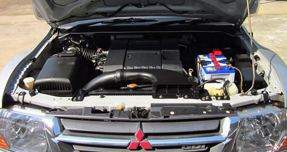 MITSUBISHI PAJERO 3.5 GDI ปี2002{รุ่นTOPสุดครับ}