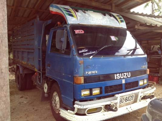 ขายหกล้อ 115 NPR 59 LU สภาพดี