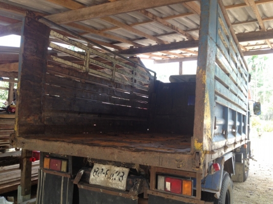 ขายหกล้อ 115 NPR 59 LU สภาพดี