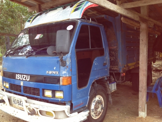 ขายหกล้อ 115 NPR 59 LU สภาพดี