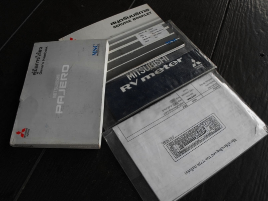 MITSUBISHI PAJERO 3.5 GDI ปี2002{รุ่นTOPสุดครับ}