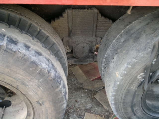 ขายรถ 10 ล้อ เพลาเดียว กระบะไม้ไม่ดั้ม 3 คัน ขายรวม ราคาย้อมๆ HINO F17 - KT925 วางหัว 3 M