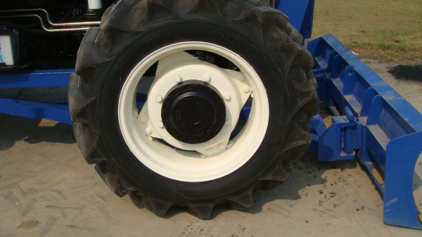 ขายรถไถFORD-TS90-NEWHOLLAND