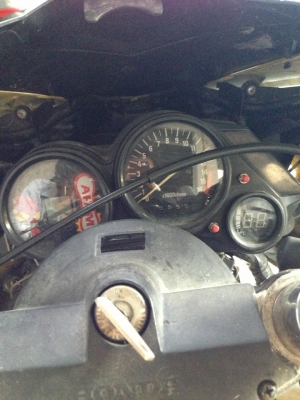 ล้มความคิดครับด่วนๆๆ คับด่วนคับvfr750 ราคาถูกคับ21500