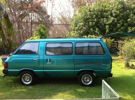 ขาย รถตู้เล็ก TOYOTA KM-20 ราคา 90,000 บาท
