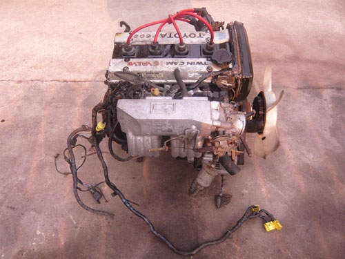ขายเครื่องยนต์เบนซินหัวฉีดขับหลัง TOYOTA 4AG 7850 บาท