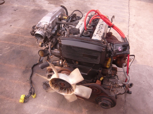 ขายเครื่องยนต์เบนซินหัวฉีดขับหลัง TOYOTA 4AG 7850 บาท
