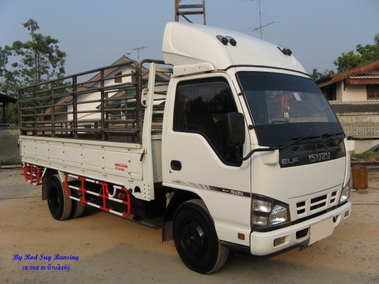 ขาย 6 ล้อ อีซูซุ NKR 130 แรง ยาว 4.30  ม. ปี 2007 สภาพเดิม ๆ สวยจัดกว่า 90\% เครื่องแน่น คัสซีสวยกิ๊ป สนใจชมรถก่อนได้ครับ