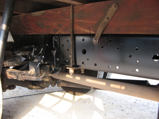 ขาย 6 ล้อ อีซูซุ NKR 130 แรง ยาว 4.30  ม. ปี 2007 สภาพเดิม ๆ สวยจัดกว่า 90\% เครื่องแน่น คัสซีสวยกิ๊ป สนใจชมรถก่อนได้ครับ