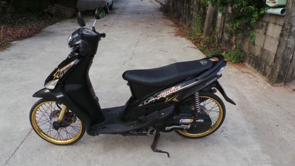 ขายด่วน Mio ปี 50 เครืองดีมาก 13500 คับ