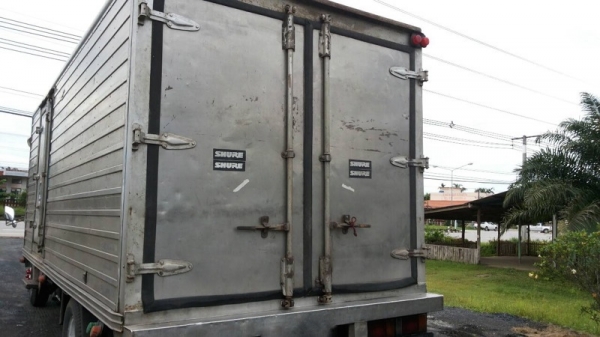 รถฮีโน่ 6 ล้อ ตู้แห้ง FC2W 120 แรงม้า. ปี 37 สนใจติดต่อ 081 - 6079515 รถฮีโน่ 6 ล้อ ตู้แห้ง FC2W 120 แรงม้า. ปี 37 สนใจติดต่อ 081 - 6079515