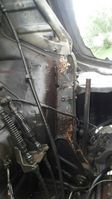 รถฮีโน่ 6 ล้อ ตู้แห้ง FC2W 120 แรงม้า. ปี 37 สนใจติดต่อ 081 - 6079515 รถฮีโน่ 6 ล้อ ตู้แห้ง FC2W 120 แรงม้า. ปี 37 สนใจติดต่อ 081 - 6079515