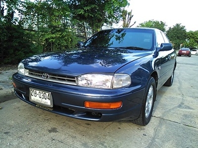 ขาย toyota camry ท้ายหงษ์ ปี96เกียร์auto ภาษีปี58
