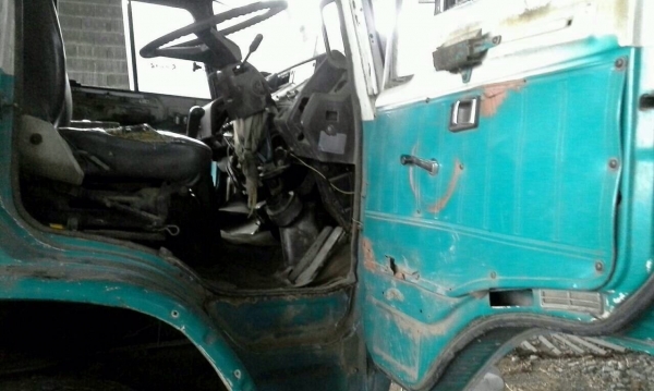 ขายรถสิบล้อเทเลอร์ Hino KT925 เครื่อง EP100 turbo-285 แรง 2 เพลา ทะเบียนพร้อ ขายรถสิบล้อเทเลอร์ Hino KT925 เครื่อง EP100 turbo-285 แรง 2 เพลา ทะเบียนพร้อ