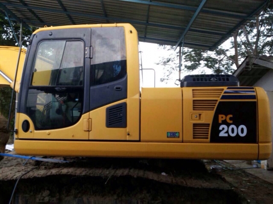 ขายด่วน KOMATSU PC200-8 ไมล์6,XXXชม.ค่ะ