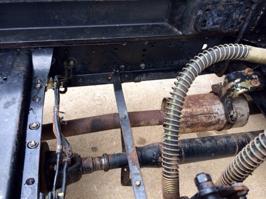 ขายรถบรรทุกหกล้อ Toyota BU101 เครื่อง 115 แรง ปี 43 กระบะดัมพ์ หัวเดิมบาง ทะเบียนพร้อม