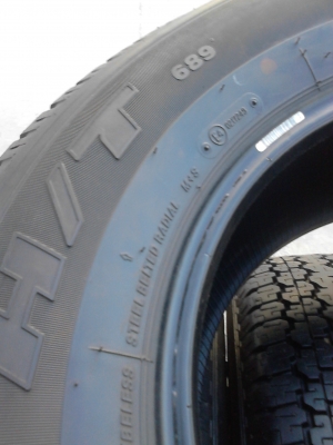 245/70R16 BRIDGESTONE DUELER H/T 689  ชุด 4 เส้น ไม่มีปะทุกเส้น ใช้งานน้อย ดอกเต็มแบบยางใหม่ทุกเส้น TEL.081-427-3941