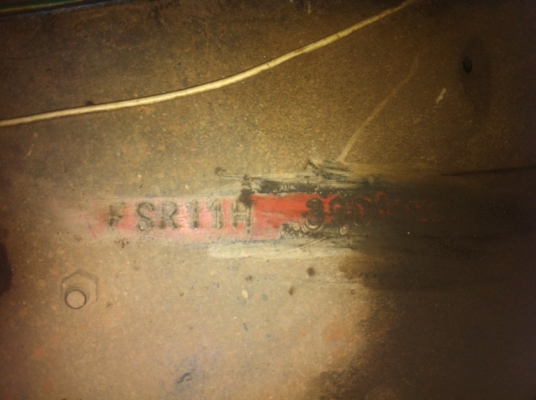 ขายด่วนรถ6ล้อFSR11Hรถติดเครน3ตันTADANOท้องเเบน