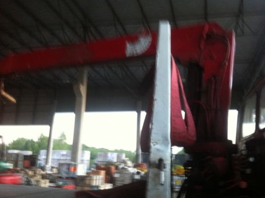 ขายด่วนรถ6ล้อFSR11Hรถติดเครน3ตันTADANOท้องเเบน