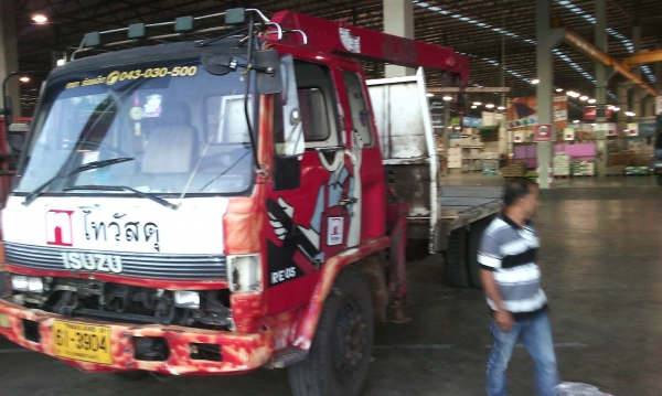 ขายด่วนรถ6ล้อFSR11Hรถติดเครน3ตันTADANOท้องเเบน