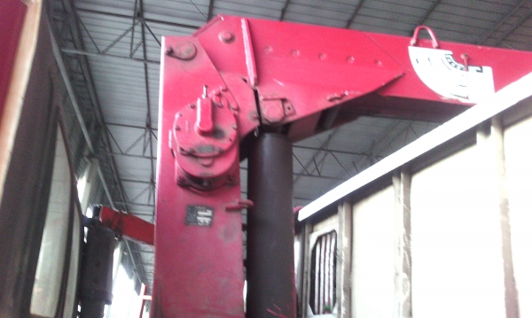 ขายด่วนรถ6ล้อFSR11Hรถติดเครน3ตันTADANOท้องเเบน