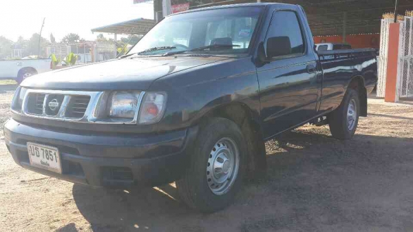 ขาย นิสสัน ฟรันเทีย สวยๆ พร้อมใช้งานราคาเบาๆ ครับ ขาย นิสสัน ฟรันเทีย สวยๆ พร้อมใช้งานราคาเบาๆ ครับ