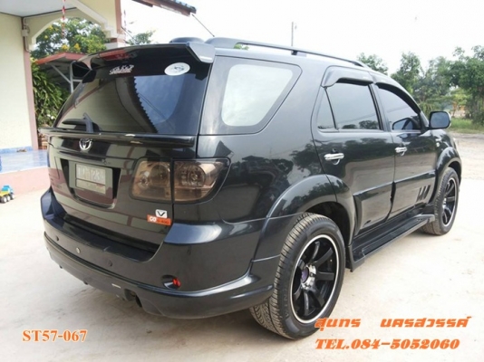 ขายด่วน TOYOTA  FORTUNER 3.0 V ดีเซล 4WD.ออโต้ รุ่นTOPสุด AIR BAG คู่ สภาพสวย พร้อมใช้