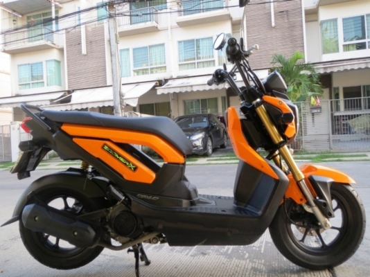 Zoomer X 8 เดือน ส้มซ่าส์ สีลายล่าสุด เดิมดี ไม่มีบิวด์  เพียง  38,900  บาทเท่านั้น