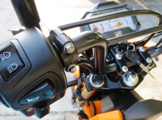 Zoomer X 8 เดือน ส้มซ่าส์ สีลายล่าสุด เดิมดี ไม่มีบิวด์  เพียง  38,900  บาทเท่านั้น