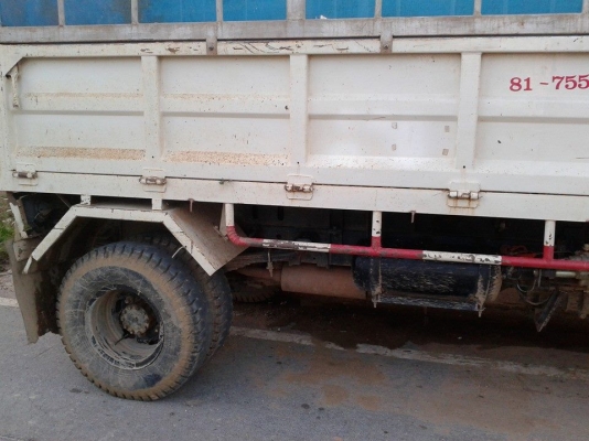 ขายรถดั้ม issuzu rocky 175 แรงม้า