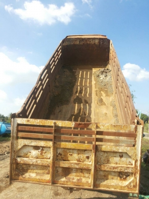 รถบรรทุก ISUZU 10 ล้อใหญ่ รุ่นFVZ12MY ปี 2535 2 เพลา ดั๊มพ์ได้ ราคา 560,000 บ.