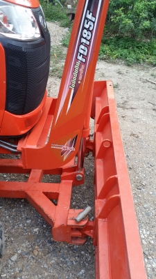 ขายรถไถคูโบต้า KUBOTA  L 4708 (4WD)  2 เพลา  สีเดิมๆจากโรงงาน