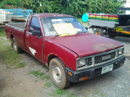 ขายอีสุๆKB2200กะบะเลส พร้อมใช้งาน