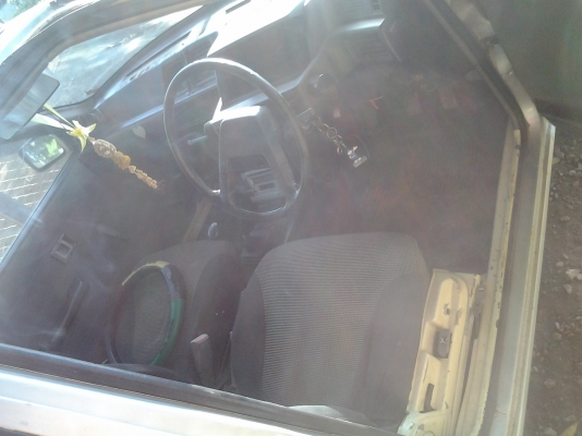 ขายรถเก๋งอีกสักคัน มิตรซู เครื่อง1500 คาบู ยางเต็ม ขายรถเก๋งอีกสักคัน มิตรซู เครื่อง1500 คาบู ยางเต็ม