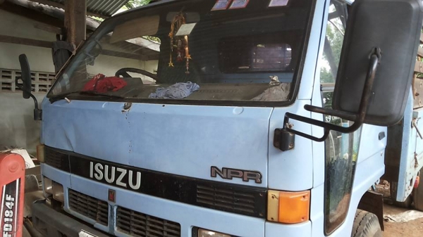 ***ขายแล้วครับขอบคุณ Truck2hand ขาย6ล้อ ISUZU NPR ประกอบ NPR59L วางเครื่อง4BE1-110แรง(ยังไม่ลง) เกียร์สั้น เครื่องดี แน่นดีแรง เกียร์ROCKY เกียร์ดีไม่หลุด ช่วงล่างใหญ่ Fหน้า-หลัง สโลวจิ๊บ คัสซีดี ยังสวย ไม่ปะไม่ผุ กระบะพื้นไม้คอกไม้สูงสภาพสวย พื้นดีข้างดี