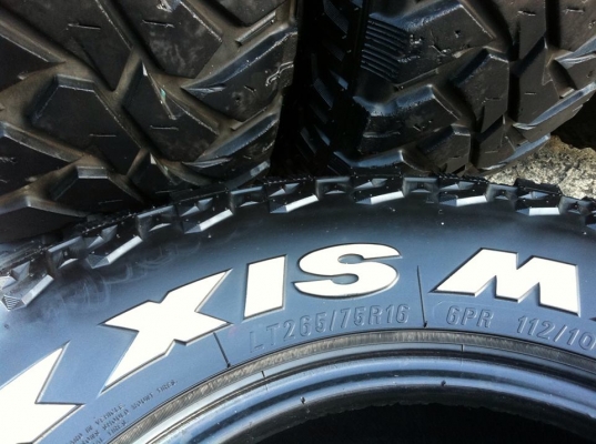 ยางMud-terrain Maxxis Bighorn MT-764 ขนาด 265 75 r16