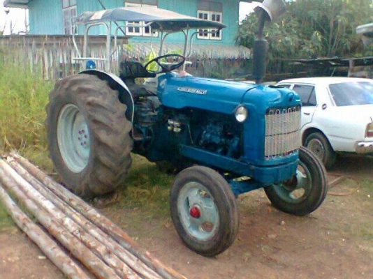 ฟอร์ดซุปเปอร์พร้อมใช้ พร้อมผานหลัง