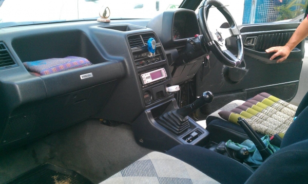 ขอขายวีทาร่า 3 Door หน่อยครับ ขอขายวีทาร่า 3 Door หน่อยครับ