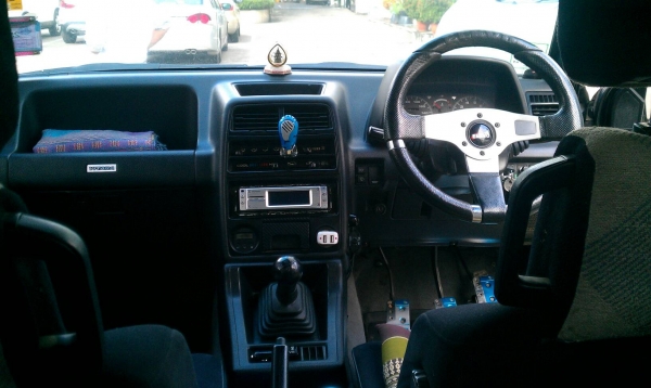 ขอขายวีทาร่า 3 Door หน่อยครับ ขอขายวีทาร่า 3 Door หน่อยครับ