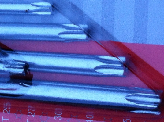 ประแจดาว MOLLER รุ่น มม. ก้านยาวมีห้วดาวสองด้านพร้อมซองพลาสติกเสียบเก็บ