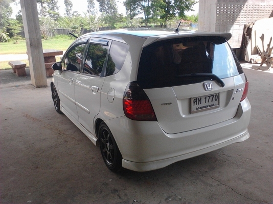 Re:  ขาย jazz 05 top